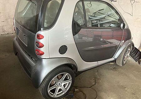 Smart ForTwo gebraucht kaufen Smart ForTwo coupe softtouch passion . Servolenkung klima