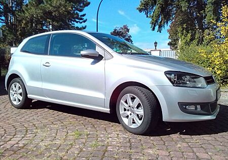 VW Polo Volkswagen 1.2 TSI Automatik, 31.500 km, TÜV