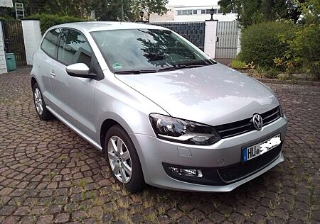 VW Polo Volkswagen 1.2 TSI Automatik, 31.350 km, TÜV