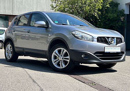 Nissan Qashqai 2.0 / R-Kamera / 1. Hand