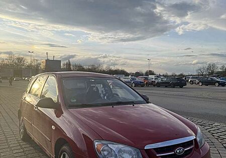 Kia Cerato 1.6 LX