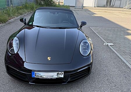 Porsche 992 911 Carrera Cabriolet PDK approved