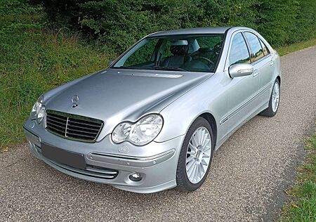 Mercedes-Benz C 180 Kompressor Automatik Avantgarde Tüv bis 11/2026