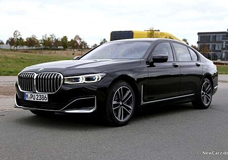 BMW 740 d xDrive *STHZ*GD*Soft-C*Mietkauf o.Schufa