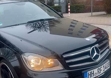 Mercedes-Benz C 180 C180 AMG LINE