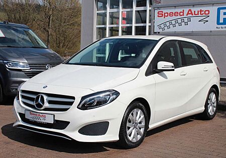 Mercedes-Benz B 180 Style Aut. NAVI/TEMPOMAT/LED High PERF/PDC