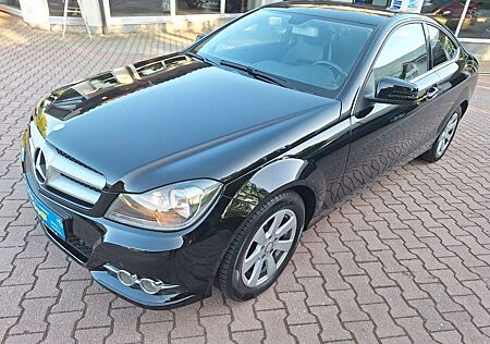 Mercedes-Benz C 180 C -Klasse Coupe CGI BlueEfficiency