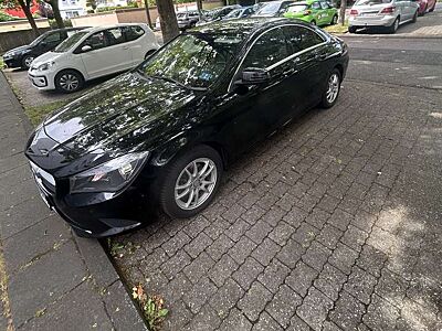 Mercedes-Benz CLA 180 CLA 180 (117.342)