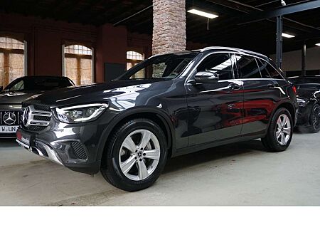 Mercedes-Benz GLC 400 d 4M Pano MBUX Burm Kamera AHK 1.Hd