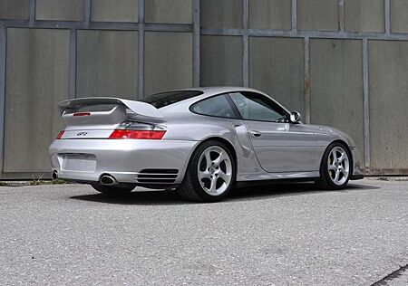 Porsche 996 911 GT2 SERVICE HISTORY