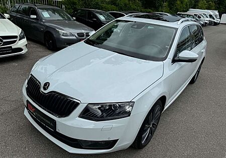 Skoda Octavia Combi L&K 4x4 Aut Navi Panorama AHK
