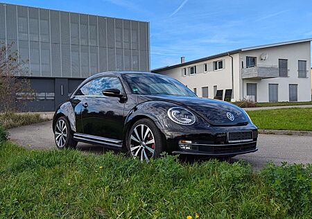 VW Beetle Volkswagen 2.0TSI DSG Exclusive Sport | Navi | Fender