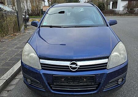 Opel Astra 1.6 Caravan Edition Plus