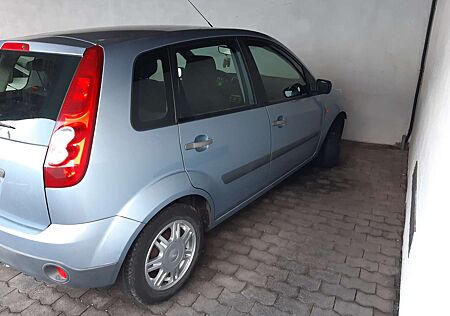 Ford Fiesta 1.4 Trend