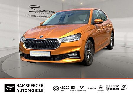 Skoda Fabia 1.0 TSI DSG Style GRA LED APP Kamera PDC