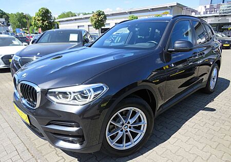 BMW X3 xDrive 20d *1.HAND *AHK *LED *GARANTIE