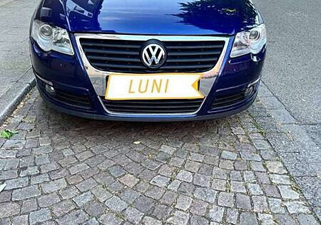 VW Passat Volkswagen 2.0 TDI DPF Highline