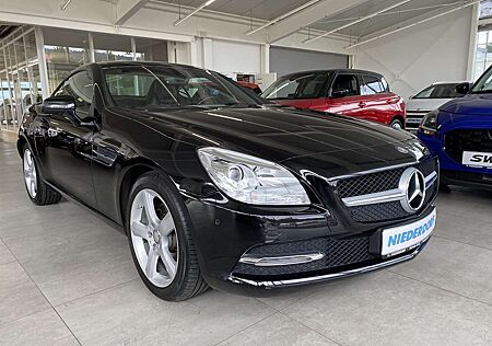 Mercedes-Benz SLK 200 PANORAMA LEDER Tempomat