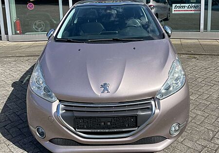 Peugeot 208 Allure