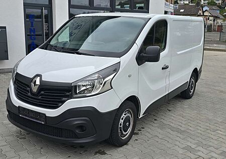 Renault Trafic L1H1 2,7t Komfort, Klima, Navi, AHK, Regale