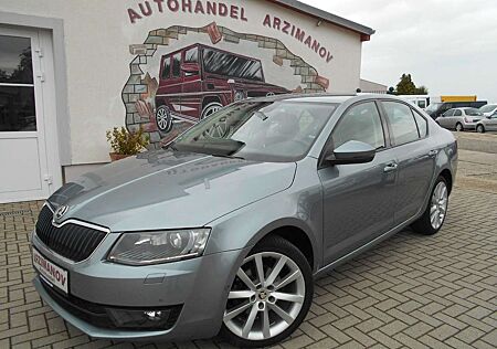 Skoda Octavia 2.0 TDI Elegance NAVI/XENON/LEDER/PDC