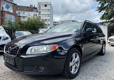Volvo V70 Kombi Momentum/ZR-NEU/AUT./XENON/LEDER/TÜV