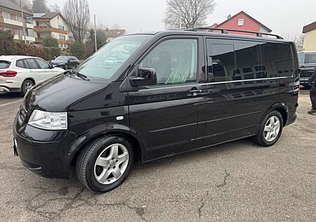 VW T5 Caravelle Volkswagen Caravelle Navi Dsg