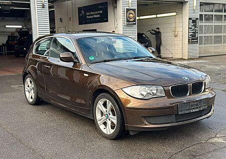 BMW 120 d Lim. Navigation*2-Zonen-Klima*TÜV Neu*