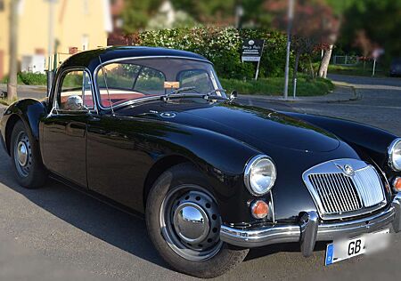 MG MGA 1600 Coupé