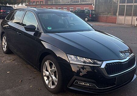 Skoda Octavia Combi 2.0 TDI DSG First Edition