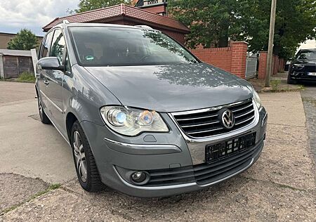 VW Touran Volkswagen 1.4 TSI