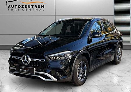 Mercedes-Benz GLA 200 GLA -Klasse 200 LED Navi Kamera Advanced