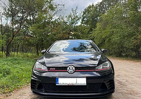 VW Golf GTI Volkswagen GTI Clubsport BMT