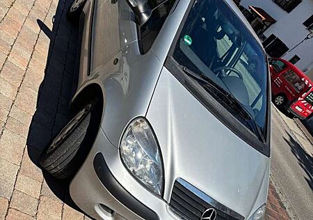 Mercedes-Benz A 140 L Classic