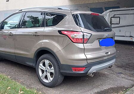 Ford Kuga 2.0 TDCi 4x4 Titanium