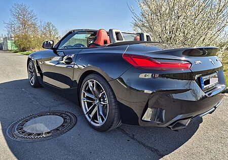 BMW Z4 M M40i Aut. 1. Hand ,Unfallfrei, Livecockpit.