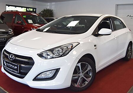 Hyundai i30 ~BLUETOOTH ~KLIMAAUTO~SITZHEIZUNG