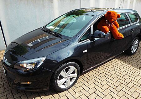 Opel Astra J Sports Tourer Style 1.Hd erst 27.500km!