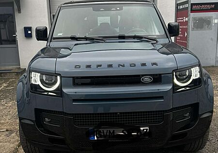 Land Rover Defender 110 X-Dynamic SE