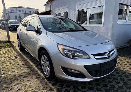 Opel Astra J 1.6 CDTi Sports Tourer