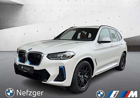 BMW iX3 M Sport Park-Assistent Panorama LED