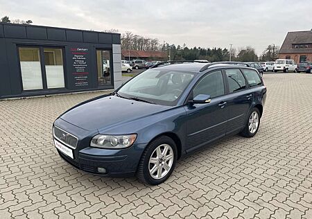Volvo V50 Kombi 2.4 Momentum 2HD
