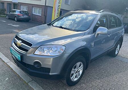 Chevrolet Captiva 2.4*TÜV NEU*2 HAND*KLIMA*ZAHNRIEMSATZ NE