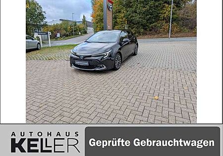 Toyota Corolla gebraucht kaufen Toyota Corolla 1.8 Hybrid Team Deutschland