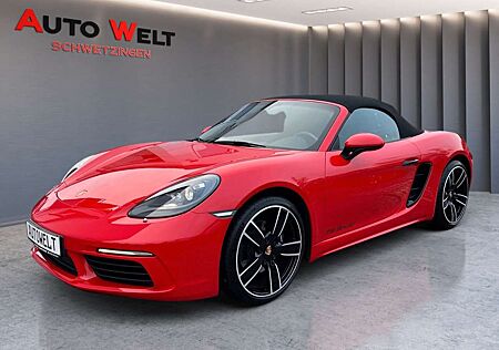 Porsche Boxster 718 1Hand/LED/Carbon/Lenkradheiz./Kamera