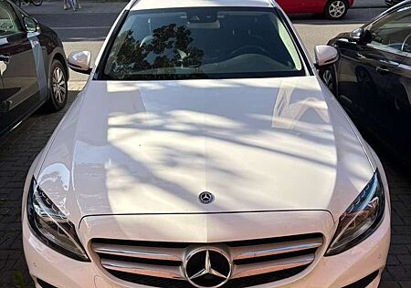 Mercedes-Benz C 180 T Avantgarde