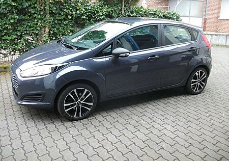 Ford Fiesta 1.25 Klima,5-türer,4-Zyl,Tüv/Zahnriemen:Neu