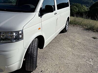 Volkswagen T5 Caravelle Transporter T5 1,9 TDI
