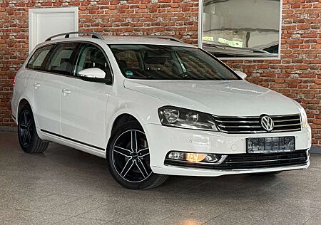 VW Passat Variant Volkswagen Highline-4Motion-DSG-AHK-Navi