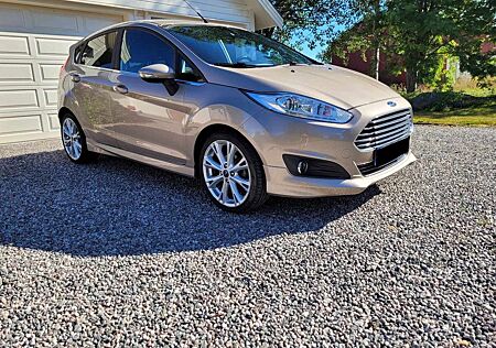 Ford Fiesta 1.0 EcoBoost Powershift Titanium